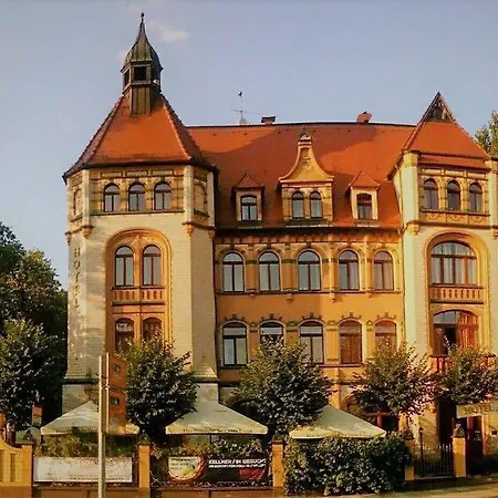 Hotel Artushof 4*
