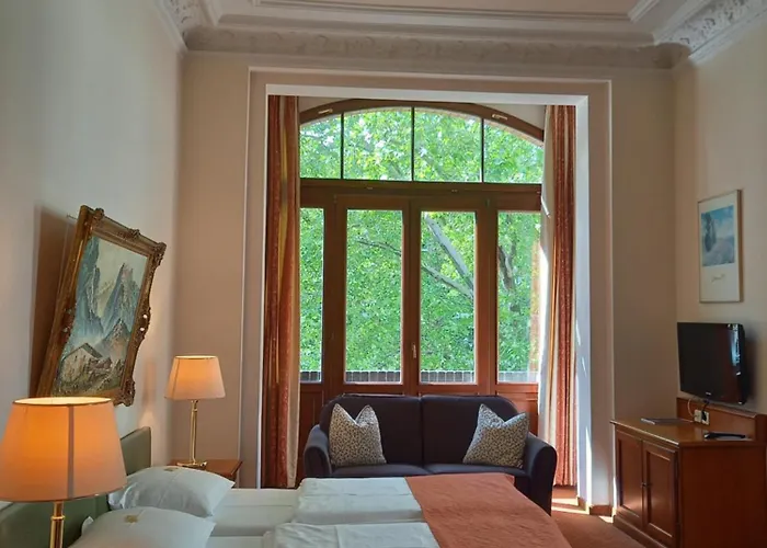 Отель Artushof Дрезден