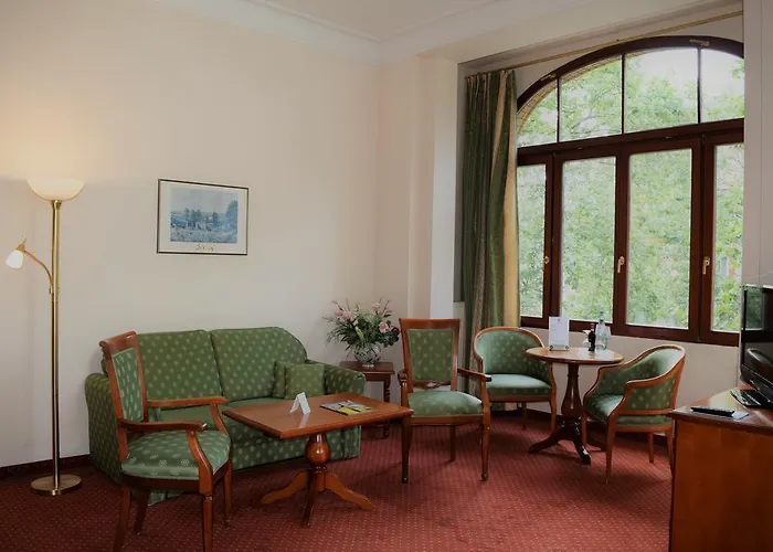 Artushof Отель Дрезден